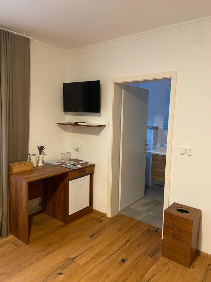 Hotel Sobe Djurdjevic à Zatonje Extérieur photo